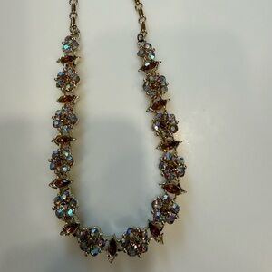 Elegant Vintage Rhinestone Flower Crystal Necklace Gold Tone Setting